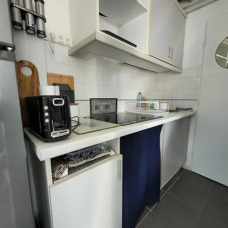 Maison Renovee Avec Piscine, Tennis Et Terrasse - 4 Personnes - La Palmyre - Fr-1-705-73 3*